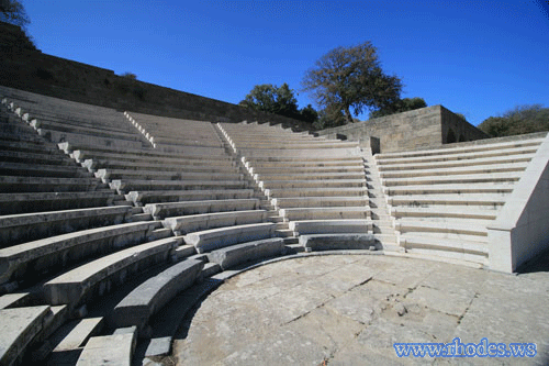 Mamortheater auf der Akropolis in Rhodos Stadt